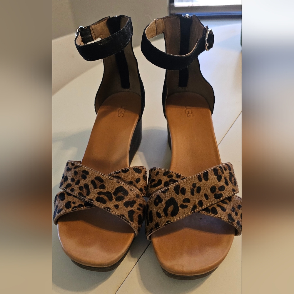 Ugg Leopard Wedge sandals
